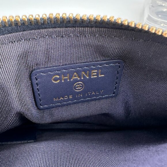 Chanel Woven Straw Raffia Deauville Cosmetic Pouch Blue - Picture 3 of 3